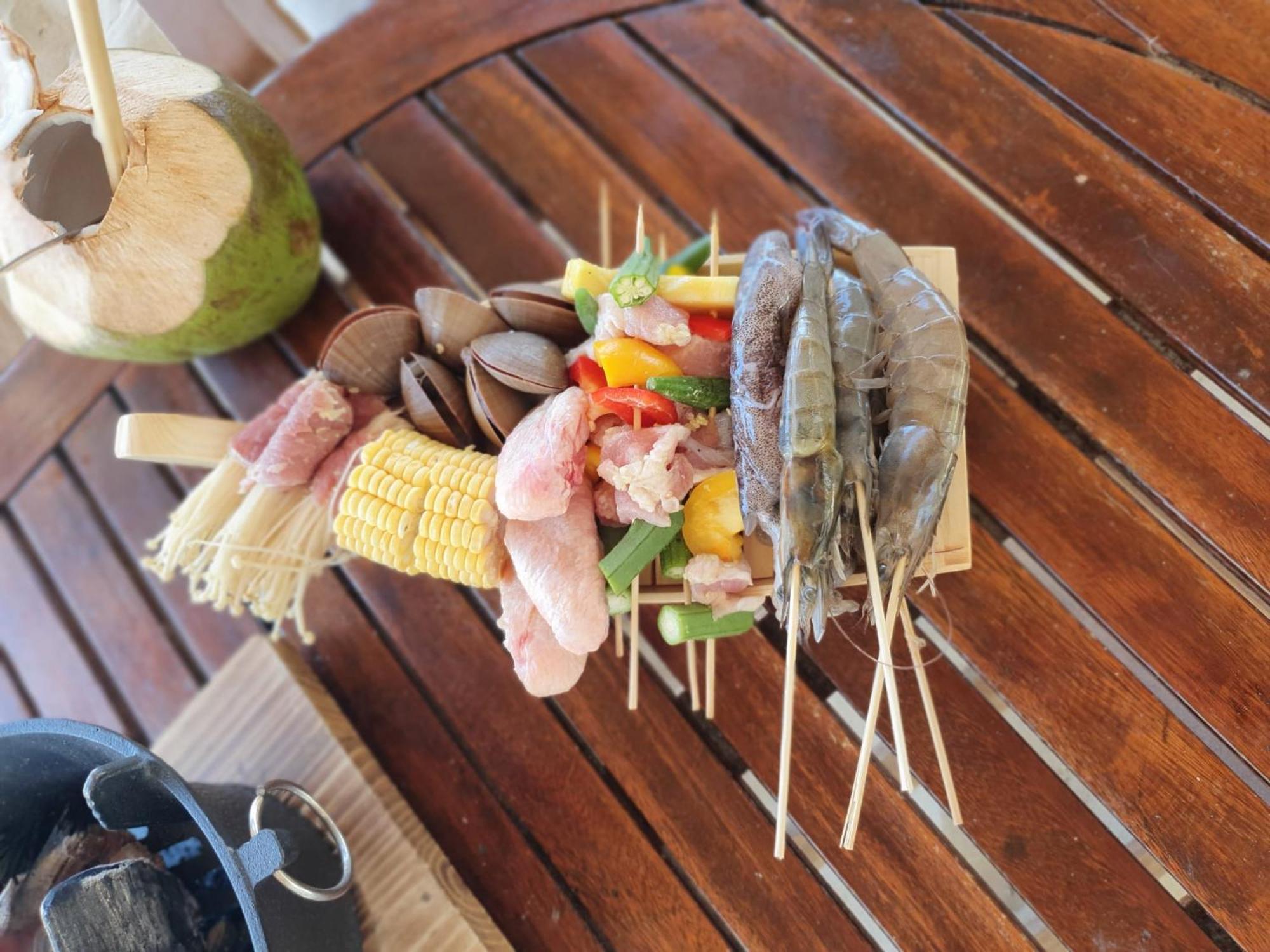 Lucky Spot Beach Bungalow Song Cau ภายนอก รูปภาพ