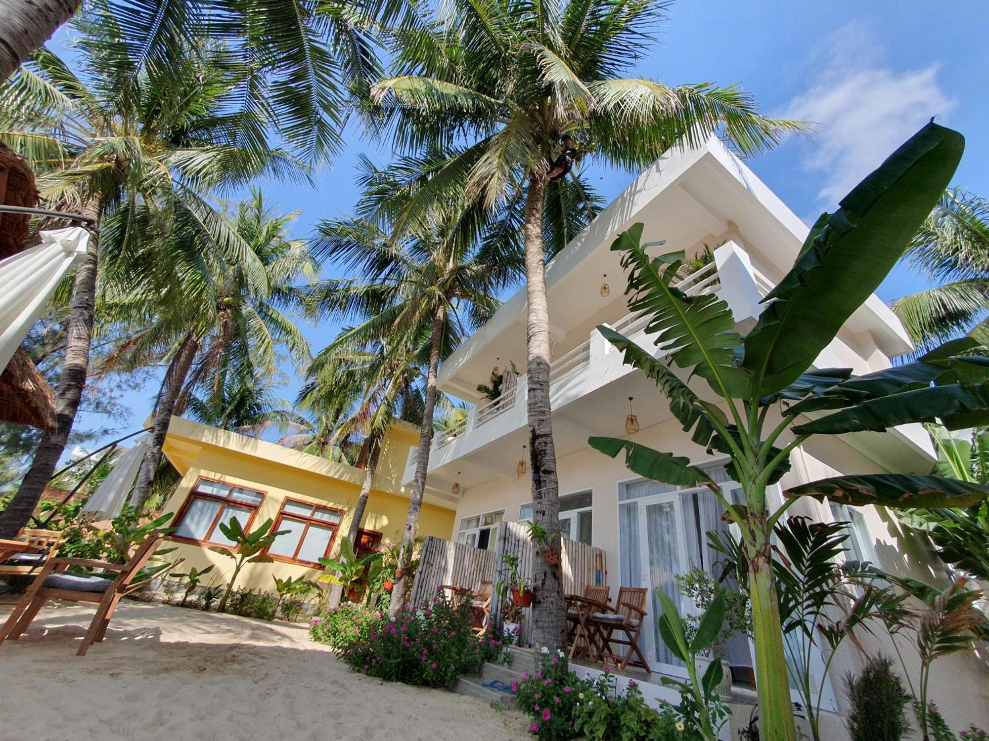 Lucky Spot Beach Bungalow Song Cau ภายนอก รูปภาพ